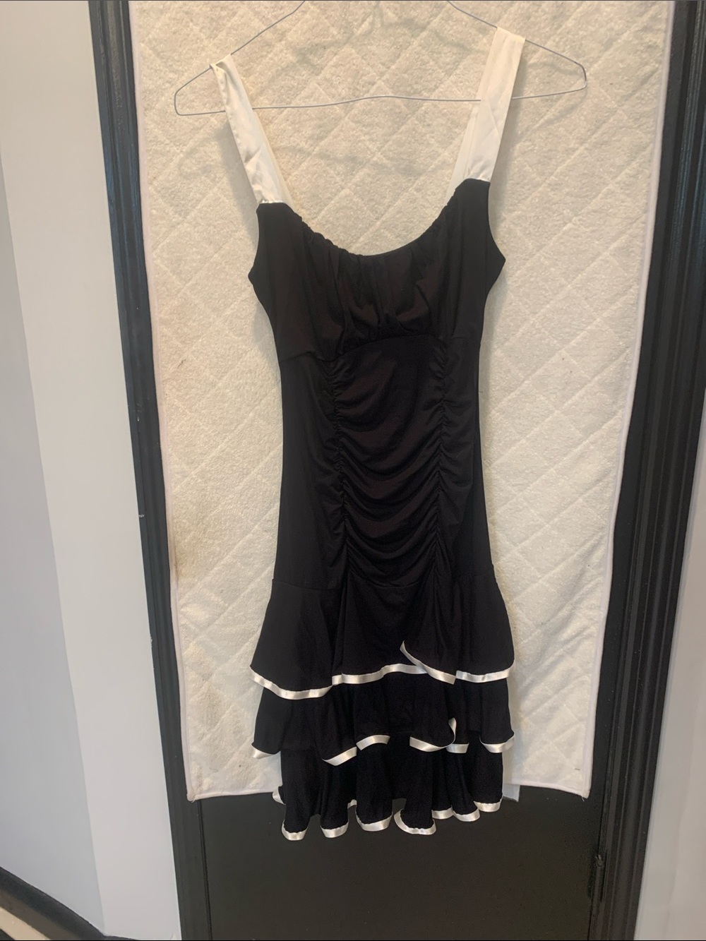 Venus Black and White Ruffle Hem Sleeveless Dress